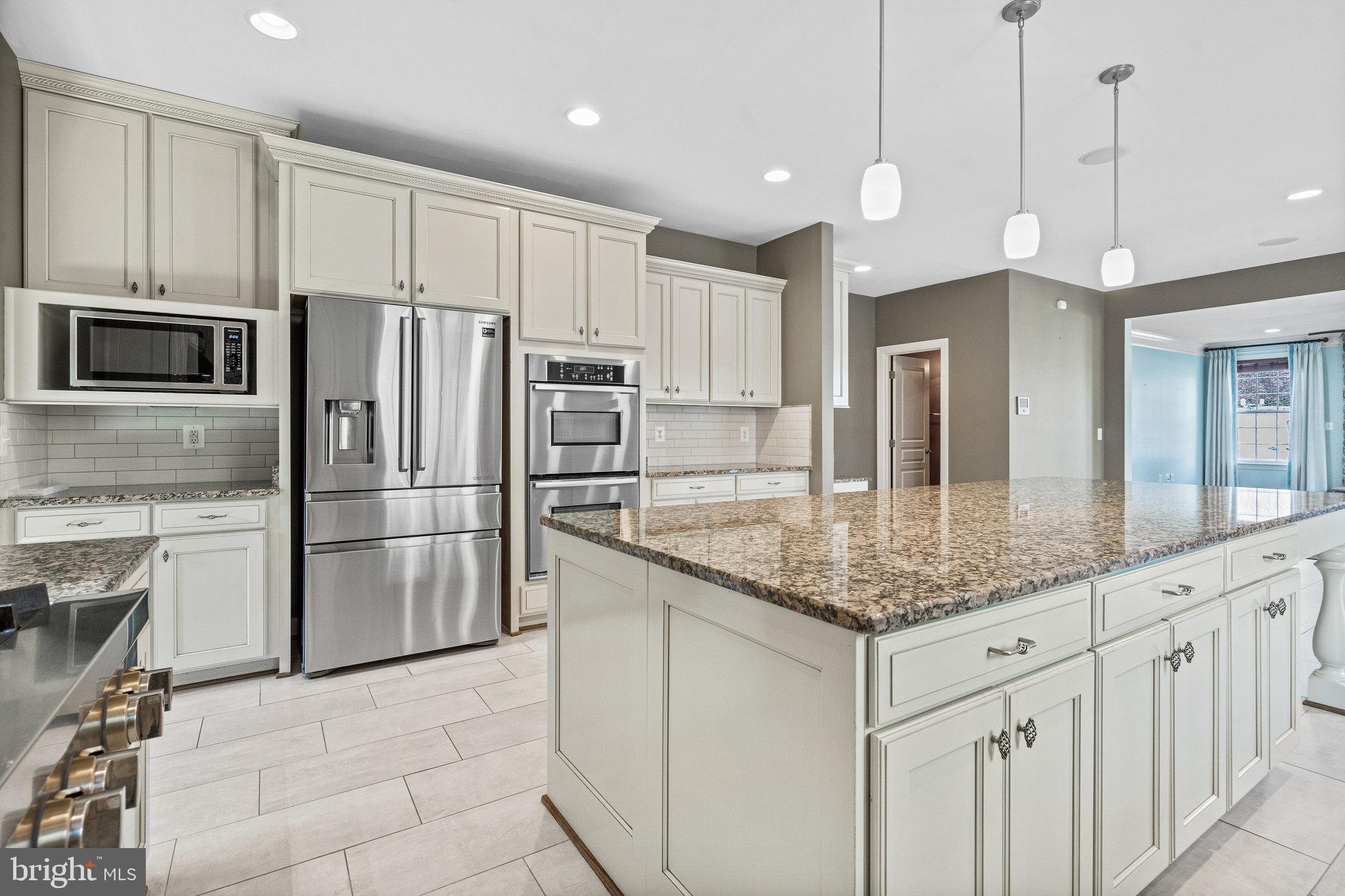 4561 Rona Place Fairfax, VA 22030 - Photo 29 of 78 Kitchen