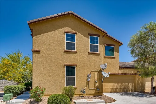 $1,665 | 4658 Lime Straight Drive, Las Vegas, NV 89115