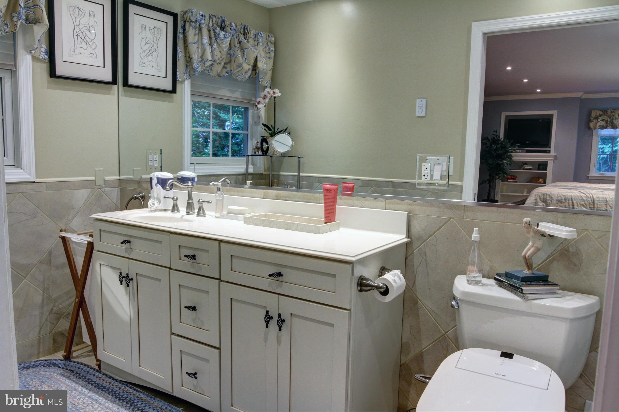 516 Ridge Road Annapolis, MD 21401 - Photo 13 of 30 Bath (Master)