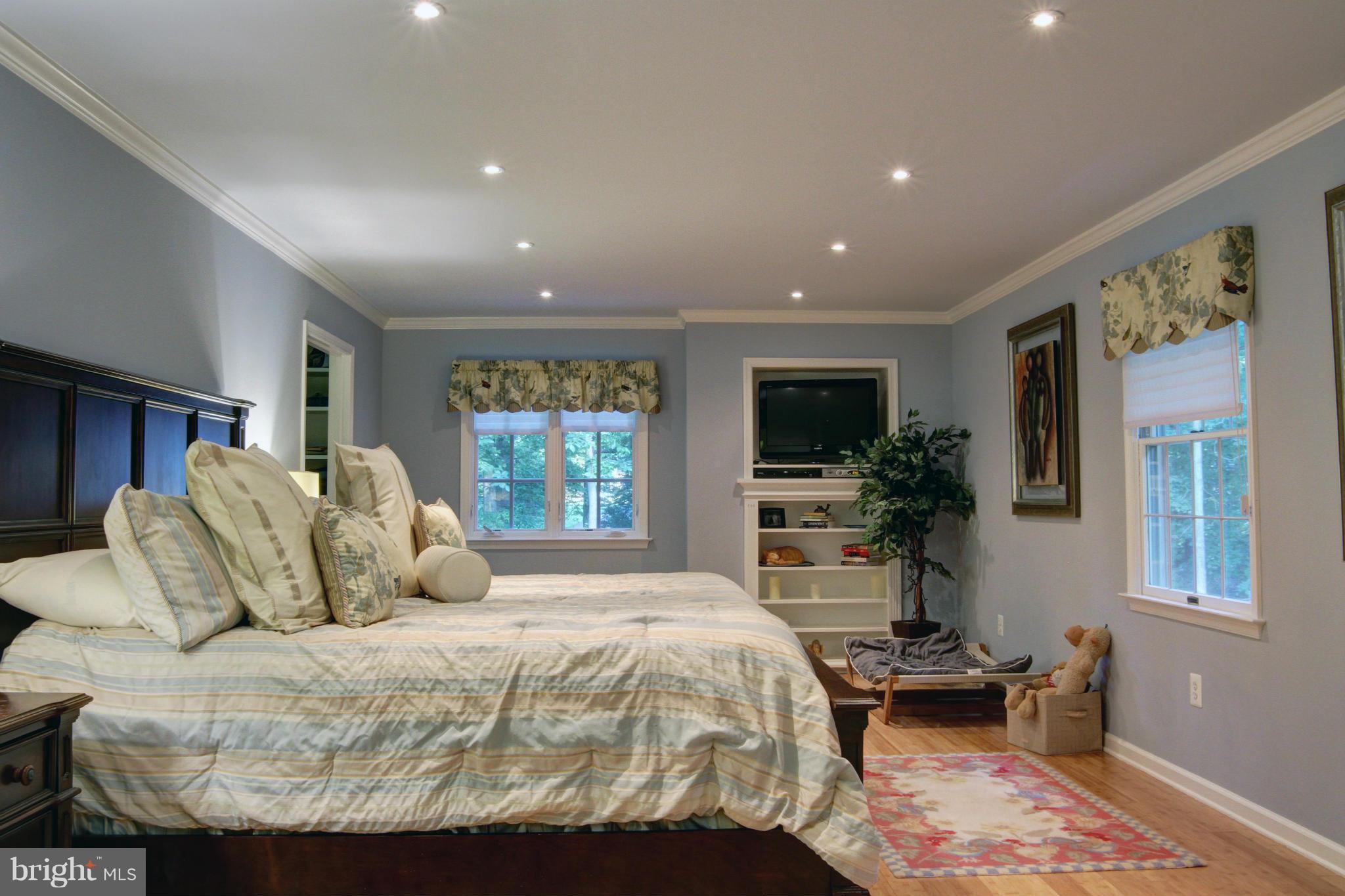 516 Ridge Road Annapolis, MD 21401 - Photo 15 of 30 Bedroom (Master)
