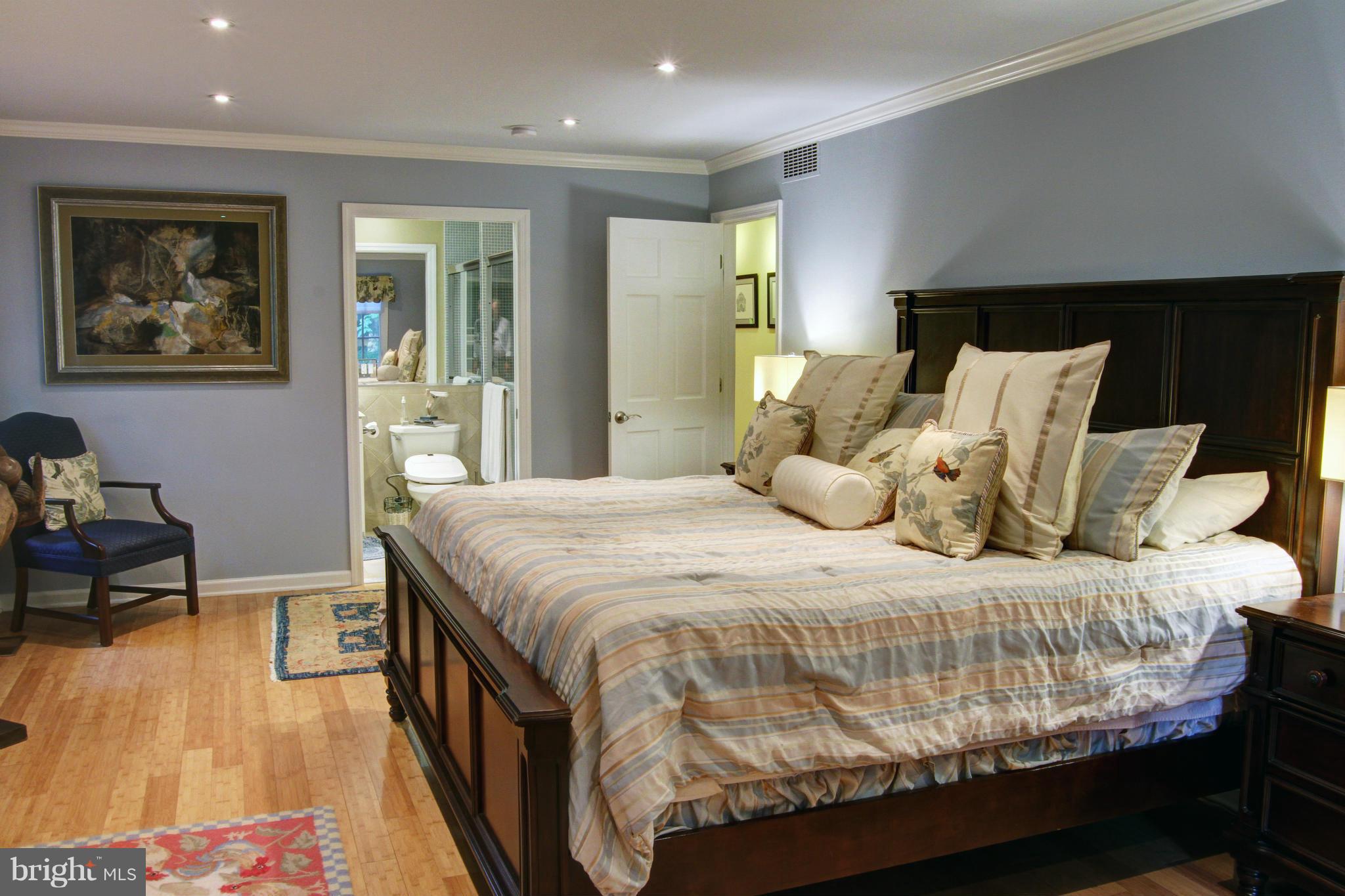 516 Ridge Road Annapolis, MD 21401 - Photo 17 of 30 Bedroom (Master)