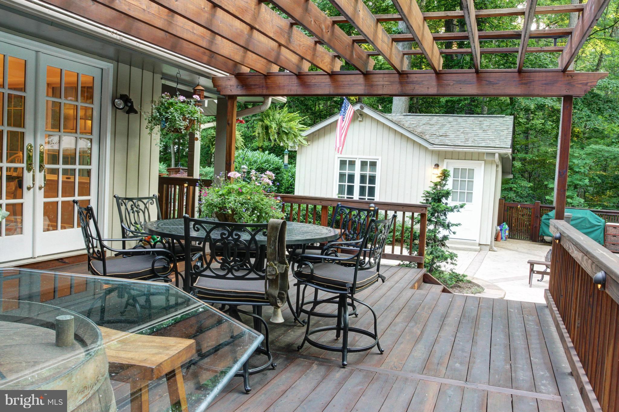 516 Ridge Road Annapolis, MD 21401 - Photo 27 of 30 Exterior (Rear)