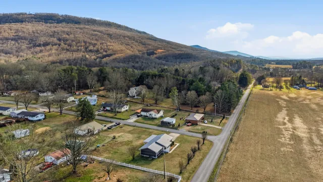 $239,000 | 125 Pickett Drive, Whitwell, TN 37397