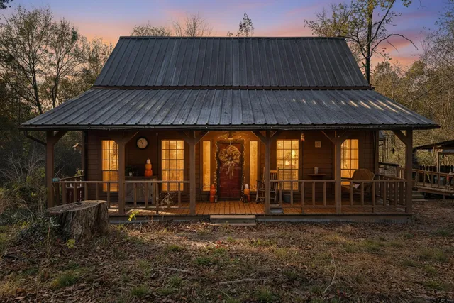 $250,000 | 4137 County Road 368 East, Henderson, TX 75654