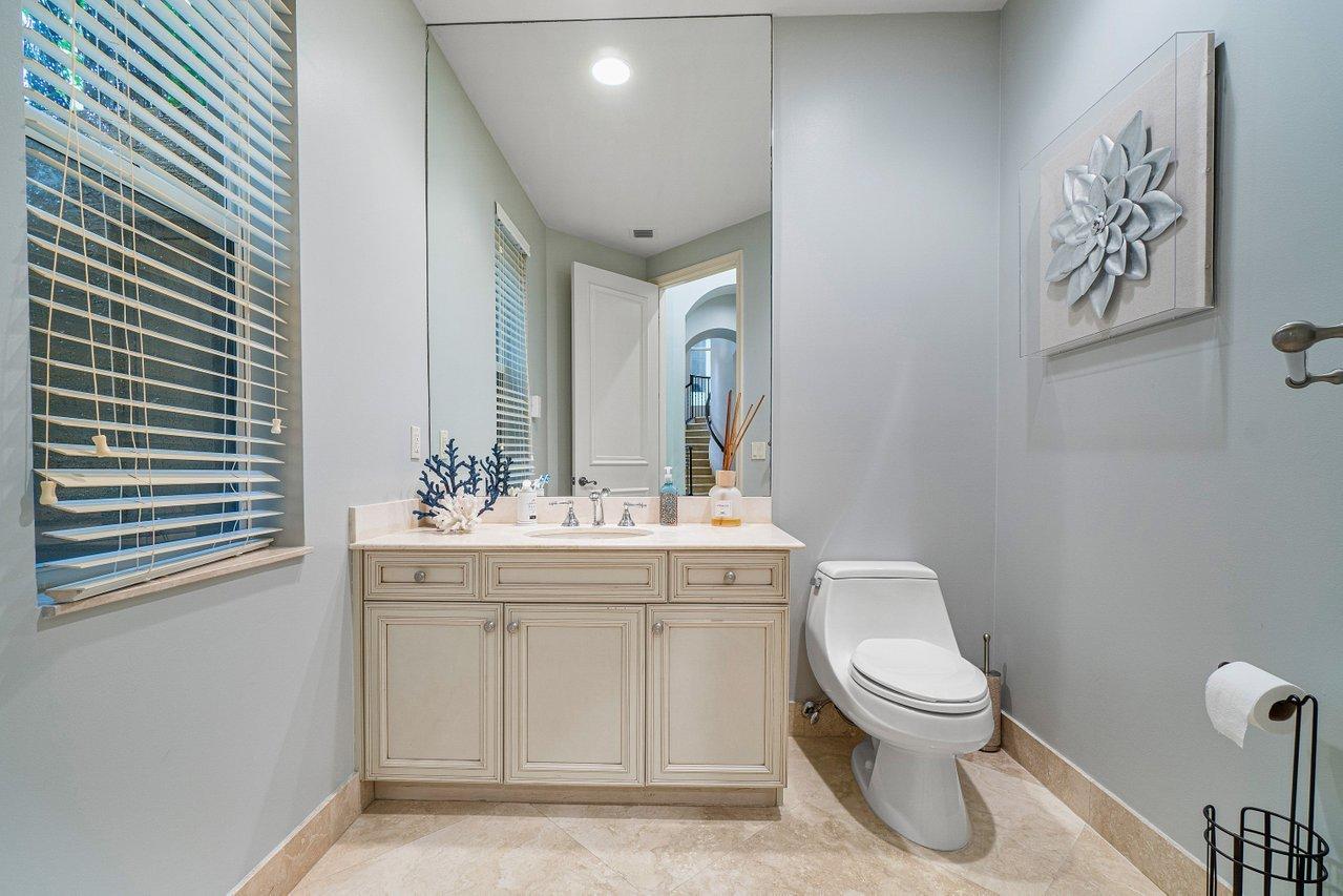 17771 Lake Azure Way Boca Raton, FL 33496 - Photo 9 of 33 010-17771LakeAzureWay-BocaRaton-FL-SMALL