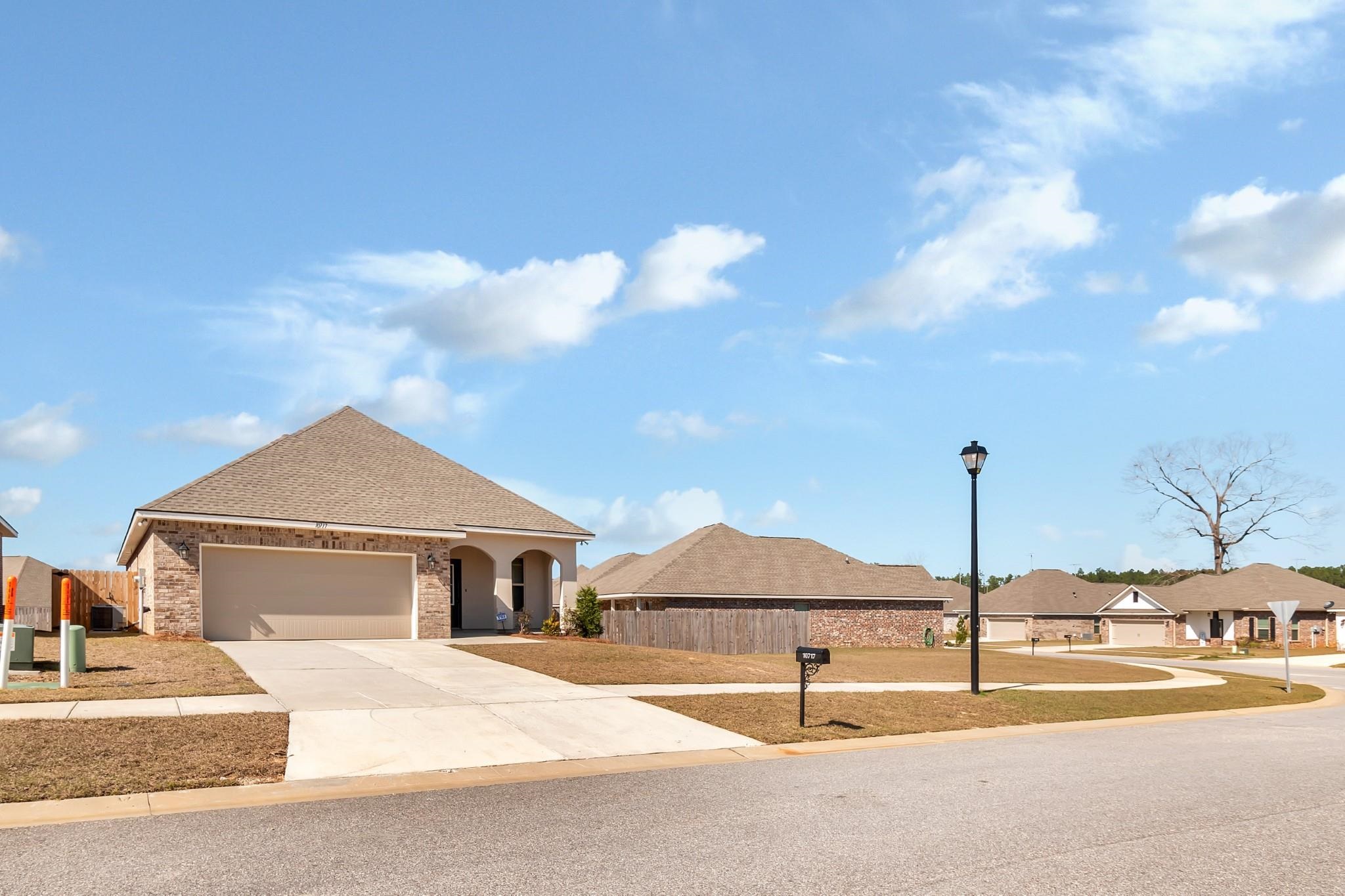 10717 Orkney Way Daphne, AL 36527 - Photo 2 of 31