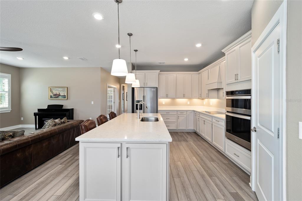 9184 Southwest 57th Place Road Ocala, FL 34481 - Photo 12 of 64 Gallery Image 12