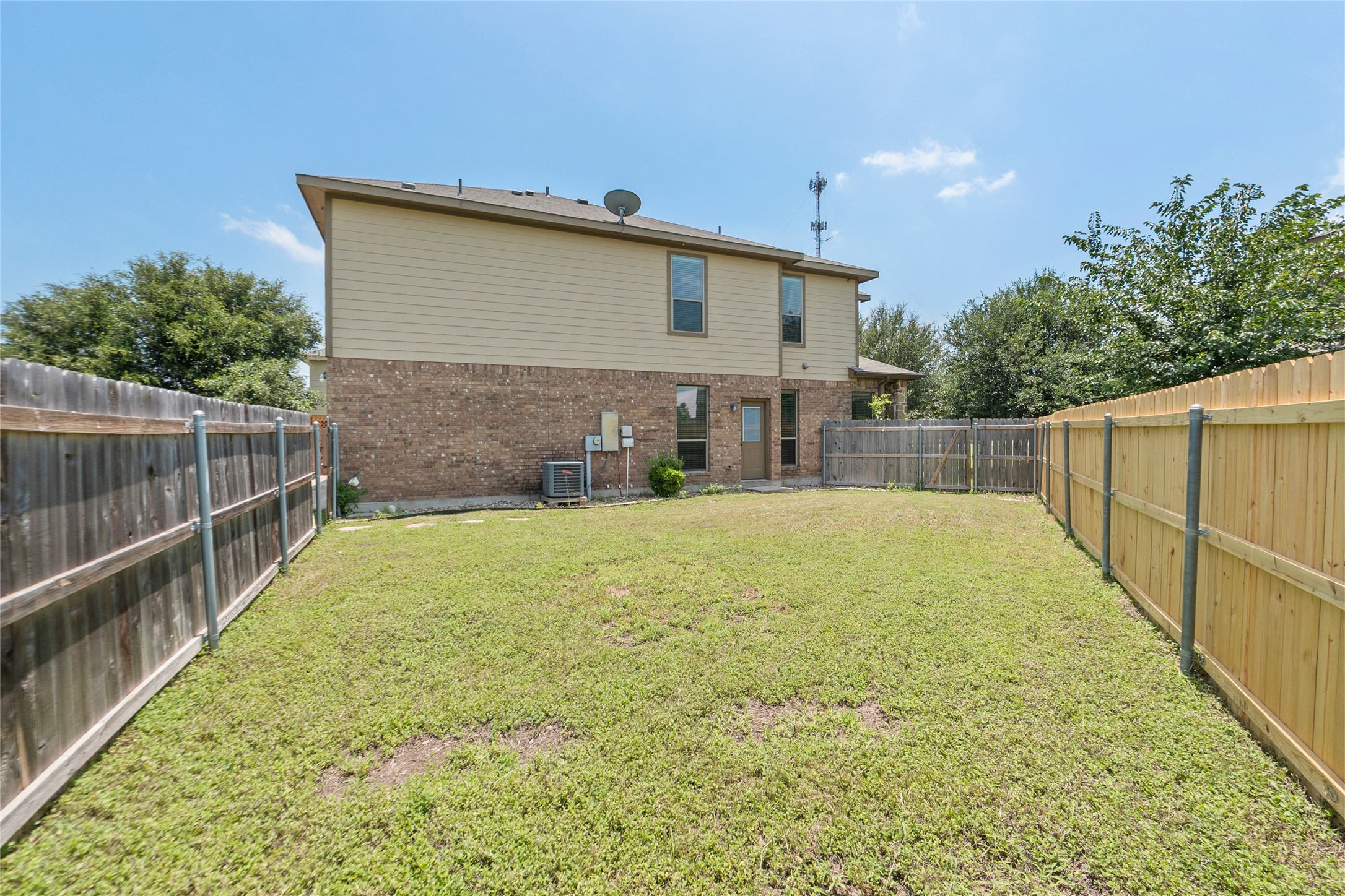 142 Sierra Rose Loop Georgetown, TX 78626 - Photo 38 of 40