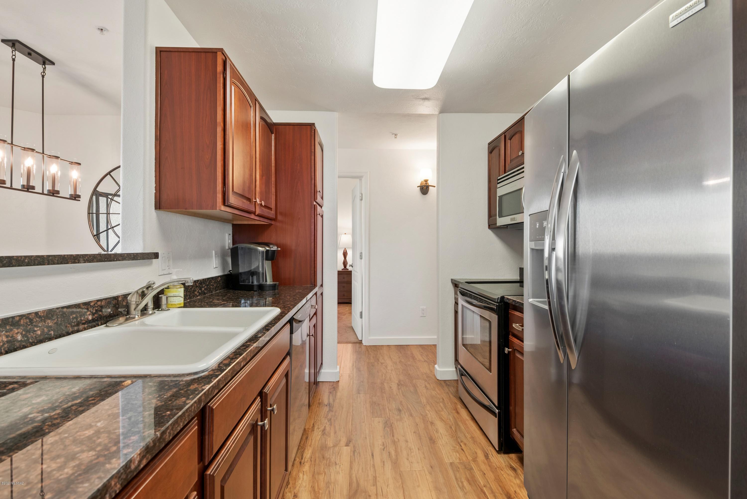 2550 East River Road, Unit 13306 Tucson, AZ 85718 - Photo 9 of 25