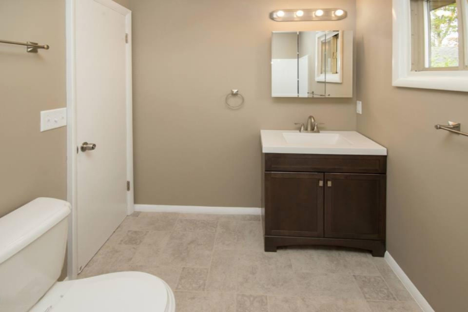 1624 Schuring Road Portage, MI 49024 - Photo 15 of 35 15