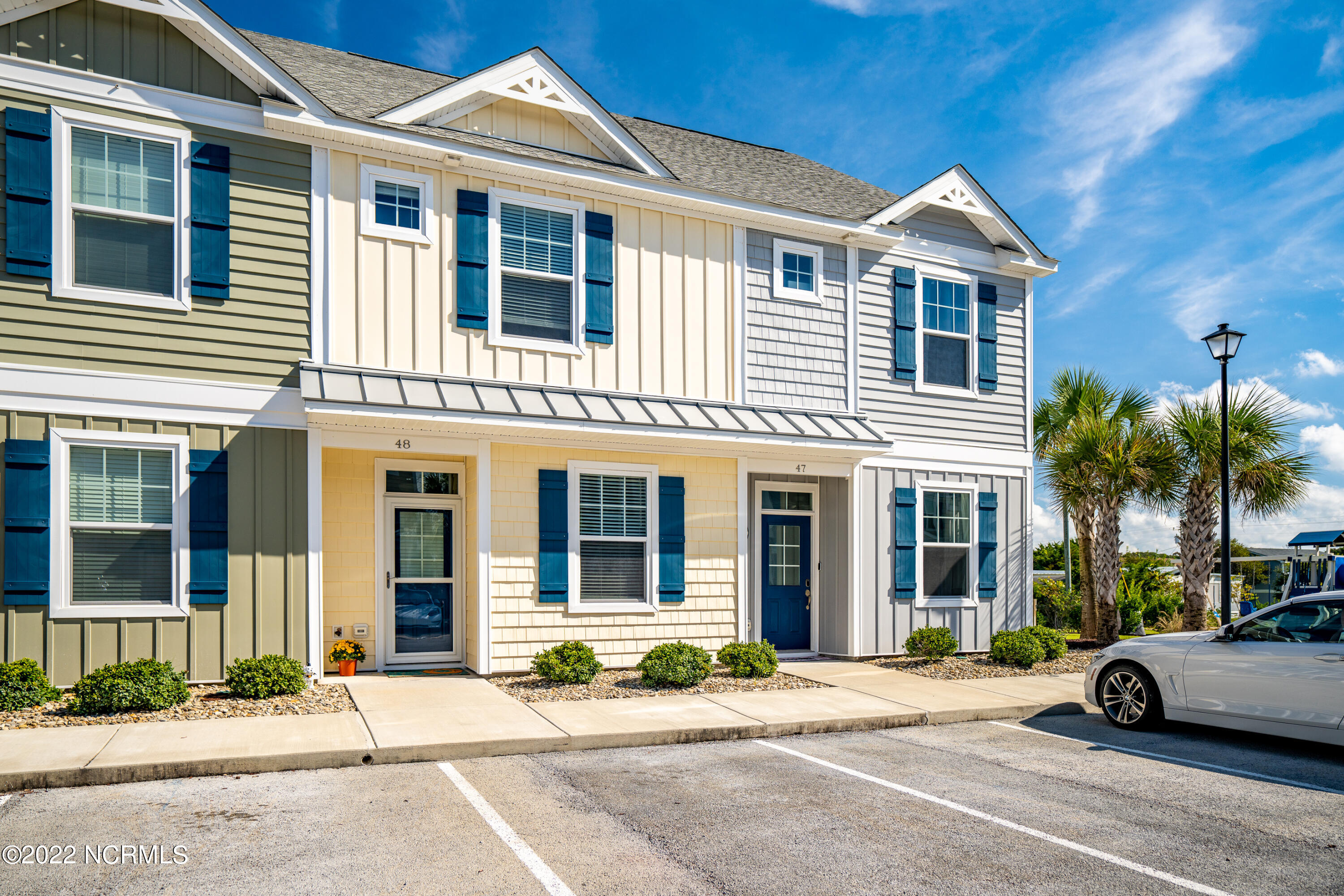 2800 West Fort Macon Road, Unit 48 Atlantic Beach, NC 28512 - Photo 38 of 45 Front View