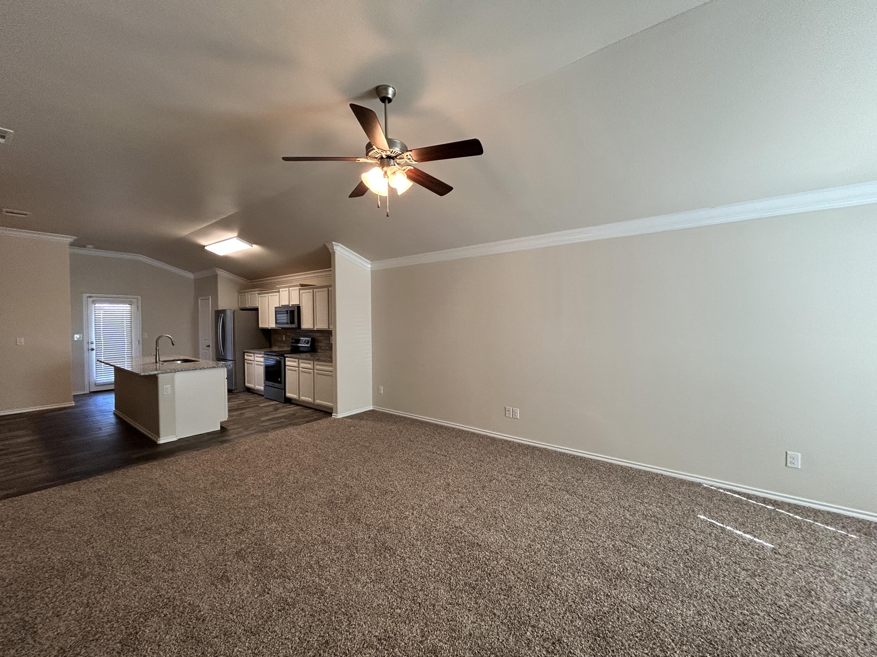 7424 104th Street Lubbock, TX 79424 - Photo 3 of 19 IMG_1180