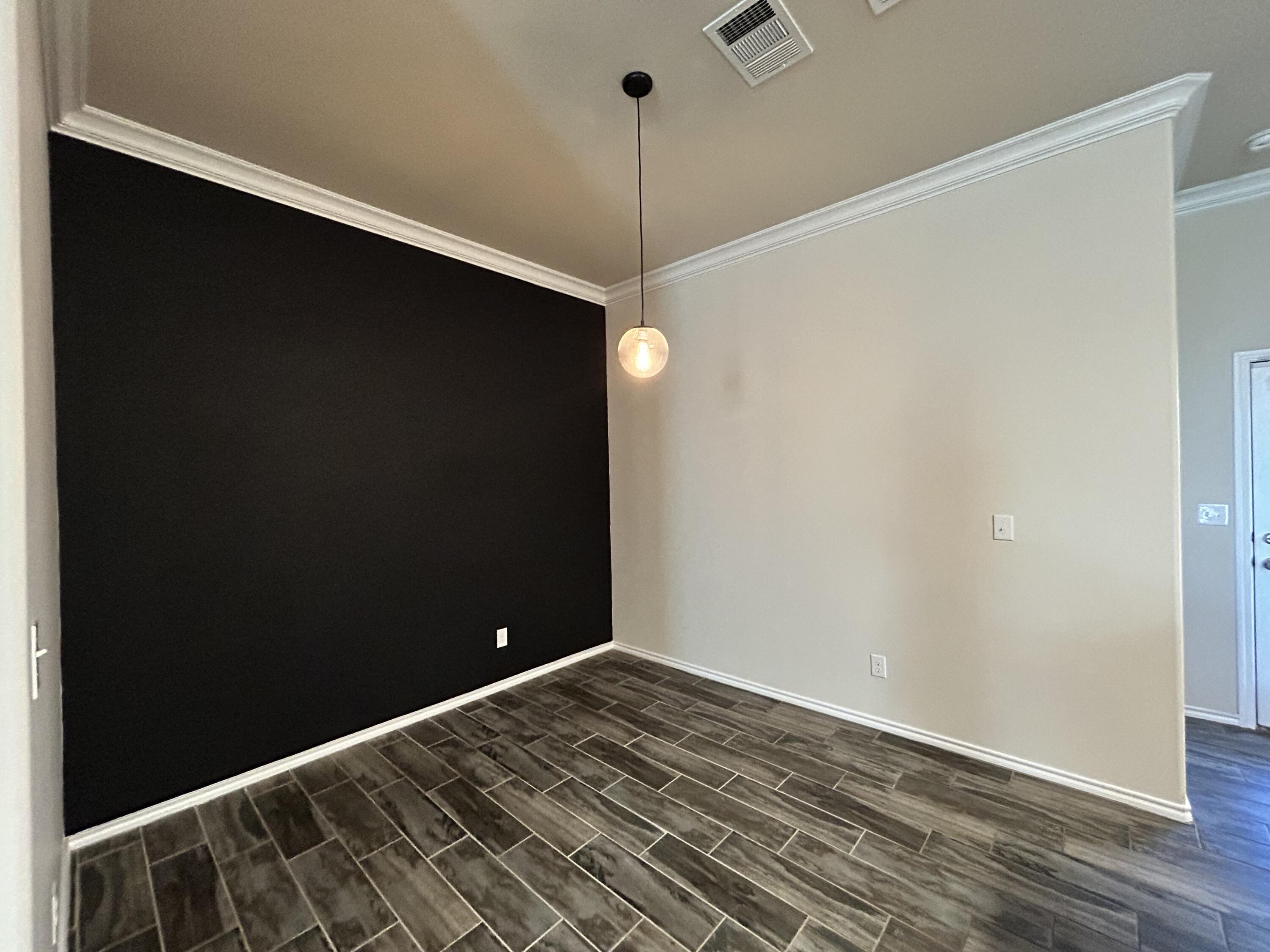 7424 104th Street Lubbock, TX 79424 - Photo 8 of 19 IMG_1185