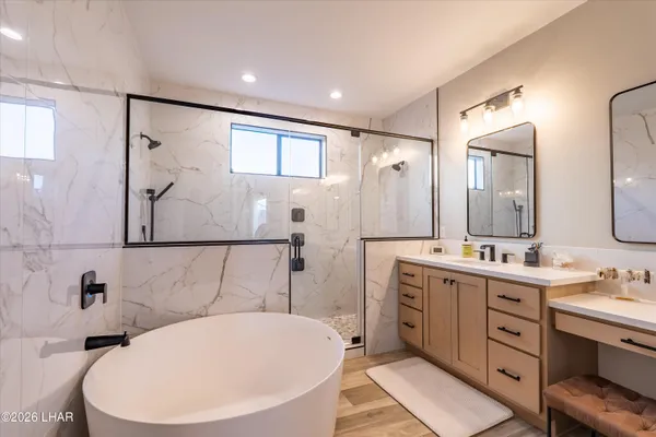 $1,225,000 | 1671 East Karen Drive, Lake Havasu City, AZ 86404