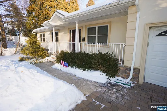 $970,000 | 378 South Terhune Avenue, Paramus, NJ 07652