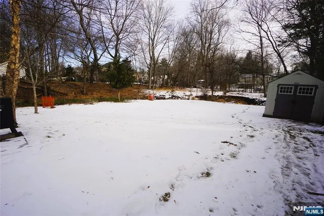 $970,000 | 378 South Terhune Avenue, Paramus, NJ 07652