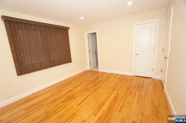 $970,000 | 378 South Terhune Avenue, Paramus, NJ 07652