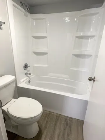 $80,000 | 2306 Holiday Terrace, Unit 146, Lansing, IL 60438