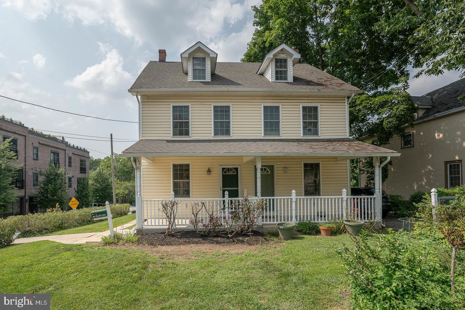 231 Plant Avenue Wayne, PA 19087 - Photo 35 of 35 a front view of a house with a yard