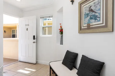 $649,000 | 5703 Laurel Canyon Boulevard, Unit 306, Los Angeles, CA 91607