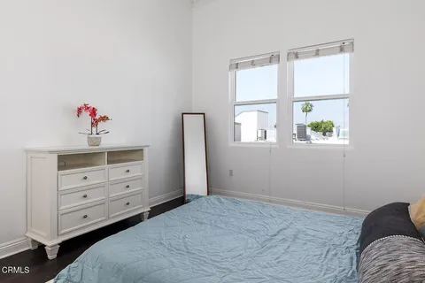 $649,000 | 5703 Laurel Canyon Boulevard, Unit 306, Los Angeles, CA 91607