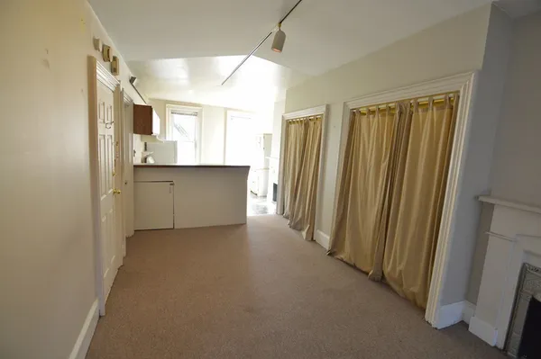 $899,000 | 11 Savin Hill Avenue, Boston, MA 02125