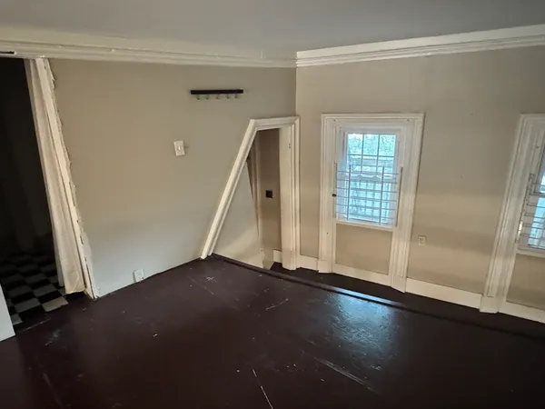 $899,000 | 11 Savin Hill Avenue, Boston, MA 02125