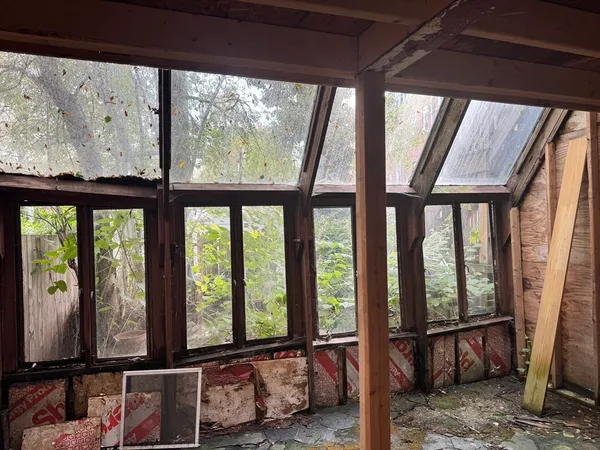 $899,000 | 11 Savin Hill Avenue, Boston, MA 02125