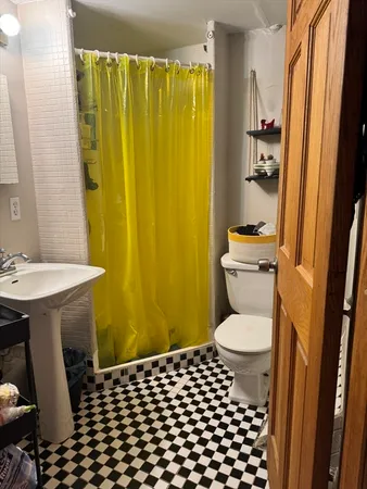 $899,000 | 11 Savin Hill Avenue, Boston, MA 02125