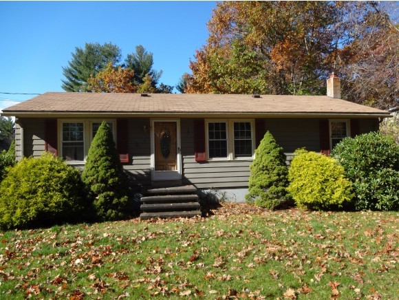 4 Collettes Grove Road Derry, NH 03038 - Photo 1 of 1