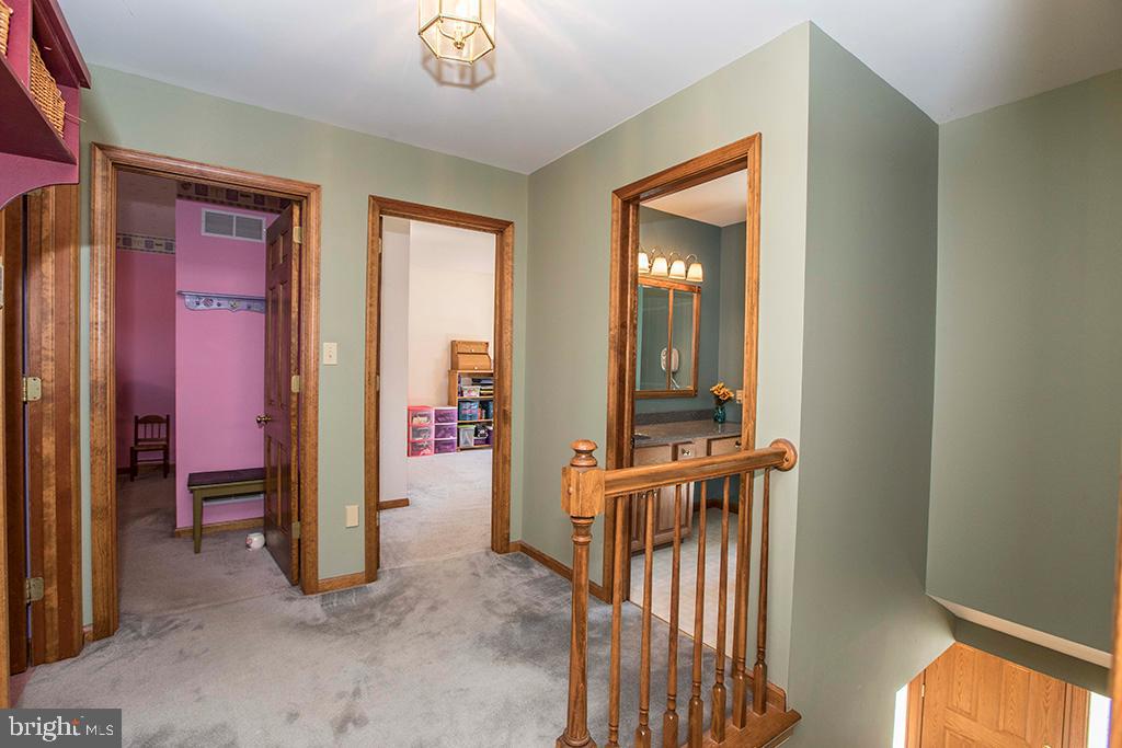 909 Tuckerton Road Reading, PA 19605 - Photo 22 of 40 Gallery Image 22