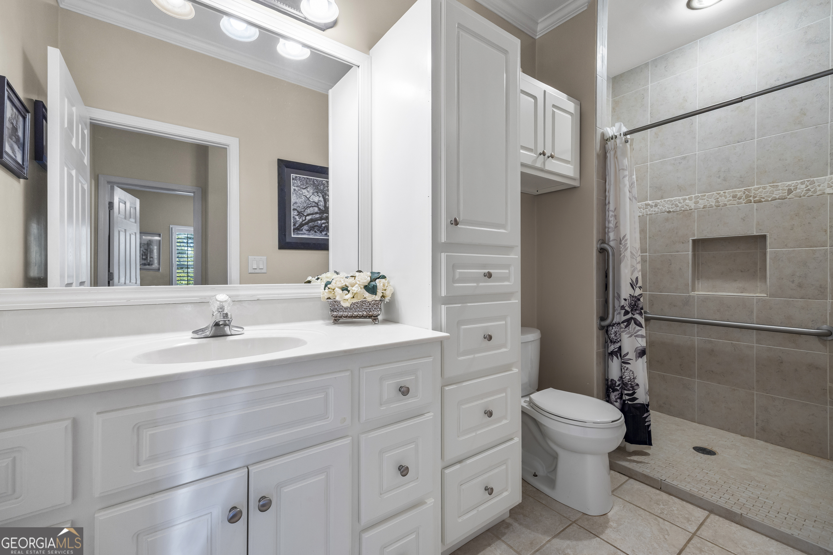 135 Canters Run Homer, GA 30547 - Photo 43 of 96 a bathroom with a sink a toilet and shower