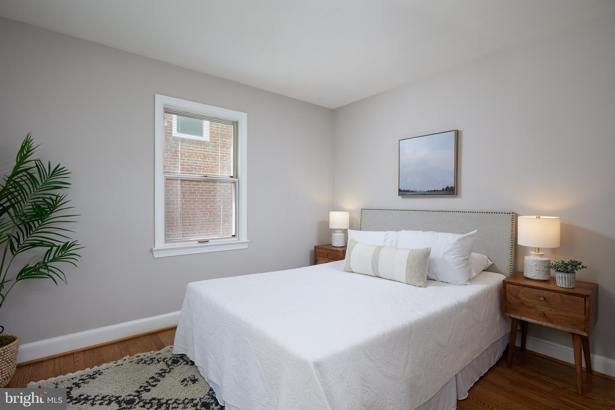 11615 College View Drive Silver Spring, MD 20902 - Photo 13 of 34 Owner's bedroom #1