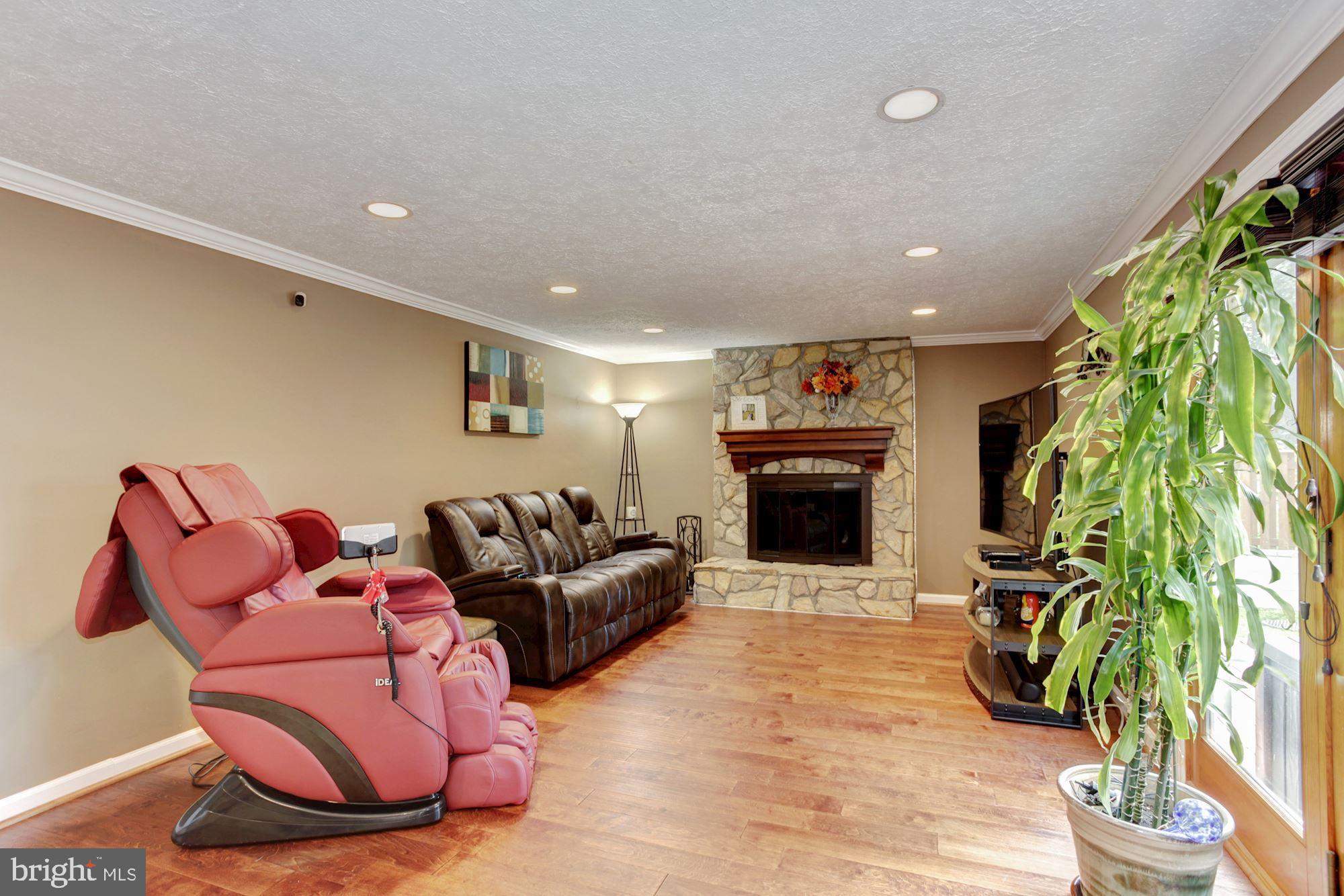 5710 Heming Avenue Springfield, VA 22151 - Photo 28 of 75 Gallery Image 28
