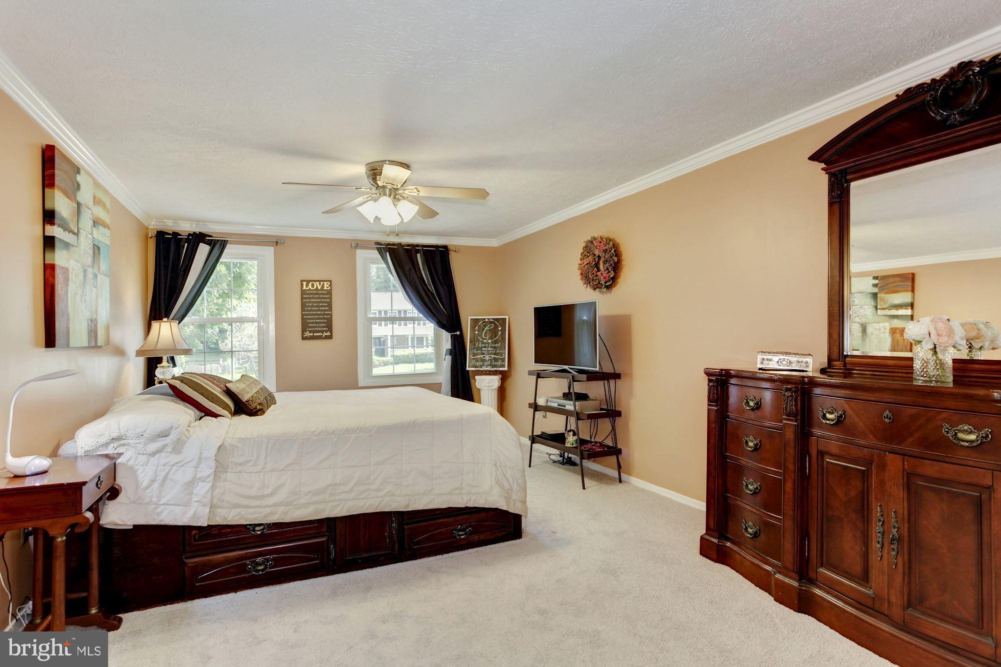 5710 Heming Avenue Springfield, VA 22151 - Photo 33 of 75 Gallery Image 33