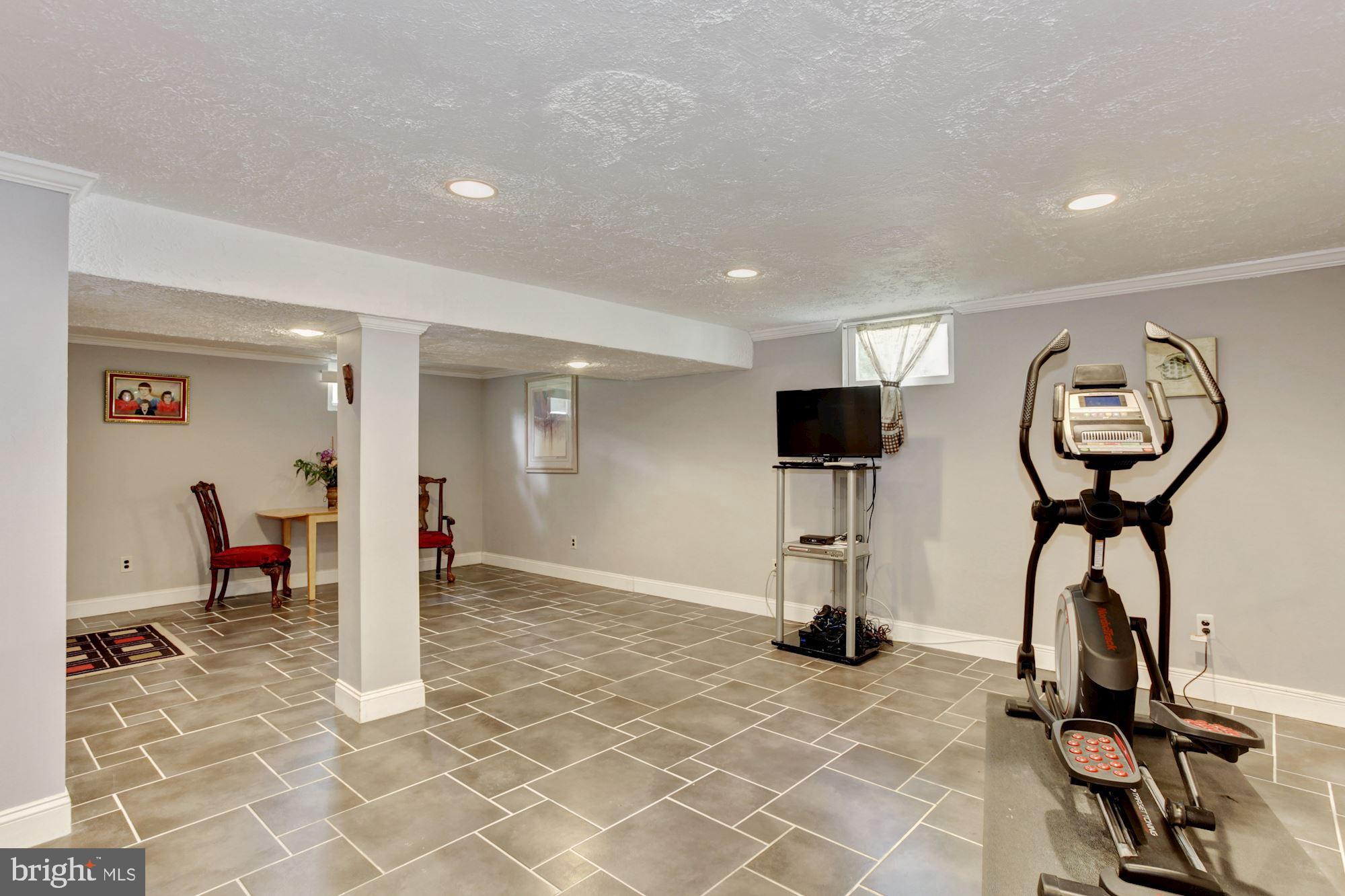 5710 Heming Avenue Springfield, VA 22151 - Photo 50 of 75 Gallery Image 50