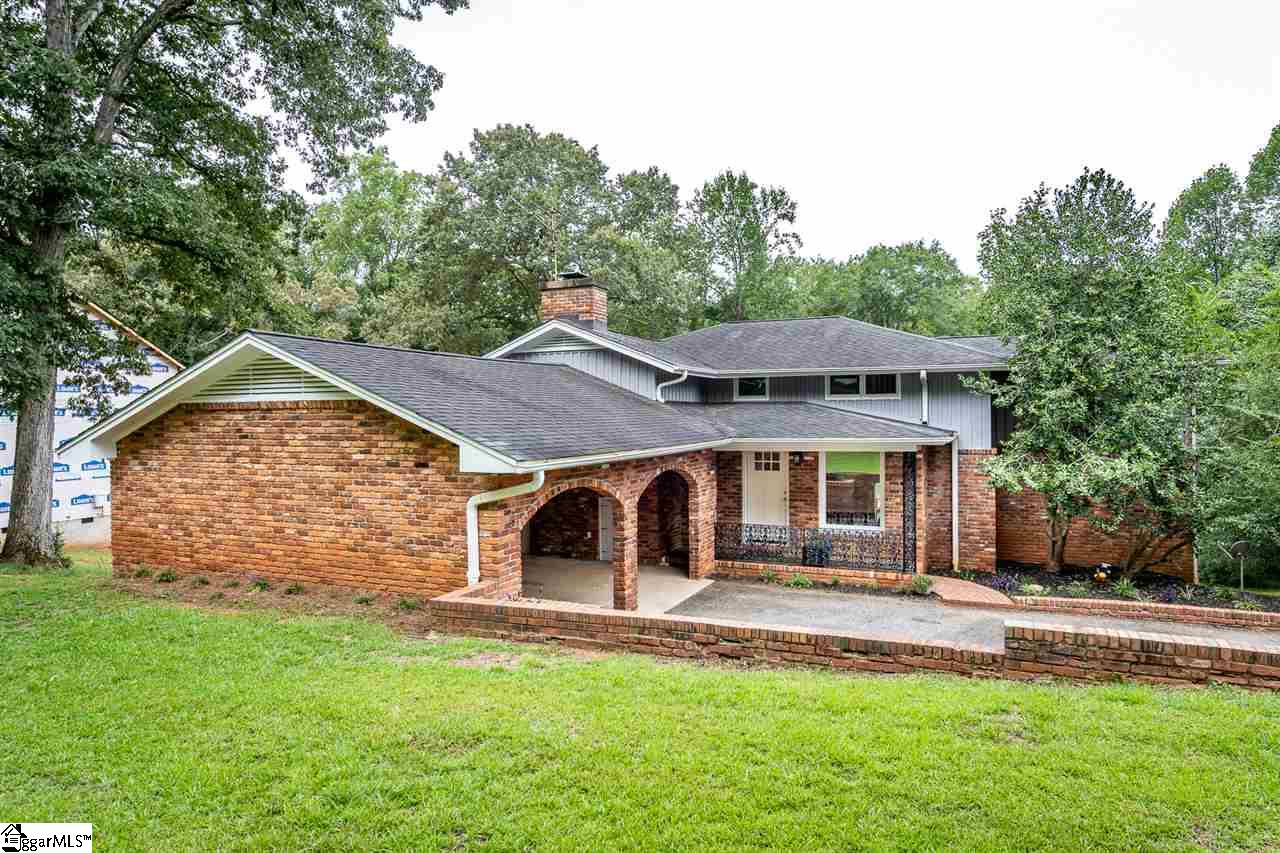308 Timberlake Road Anderson, SC 29625 - Photo 3 of 36 Gallery Image 3