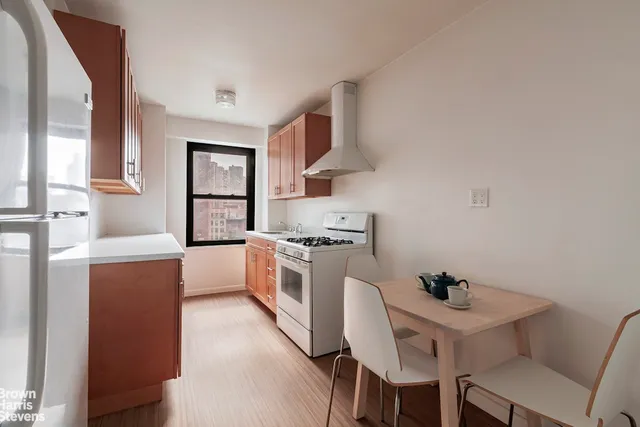 $998,000 | 417 Grand Street, Unit D605 | Lower East Side