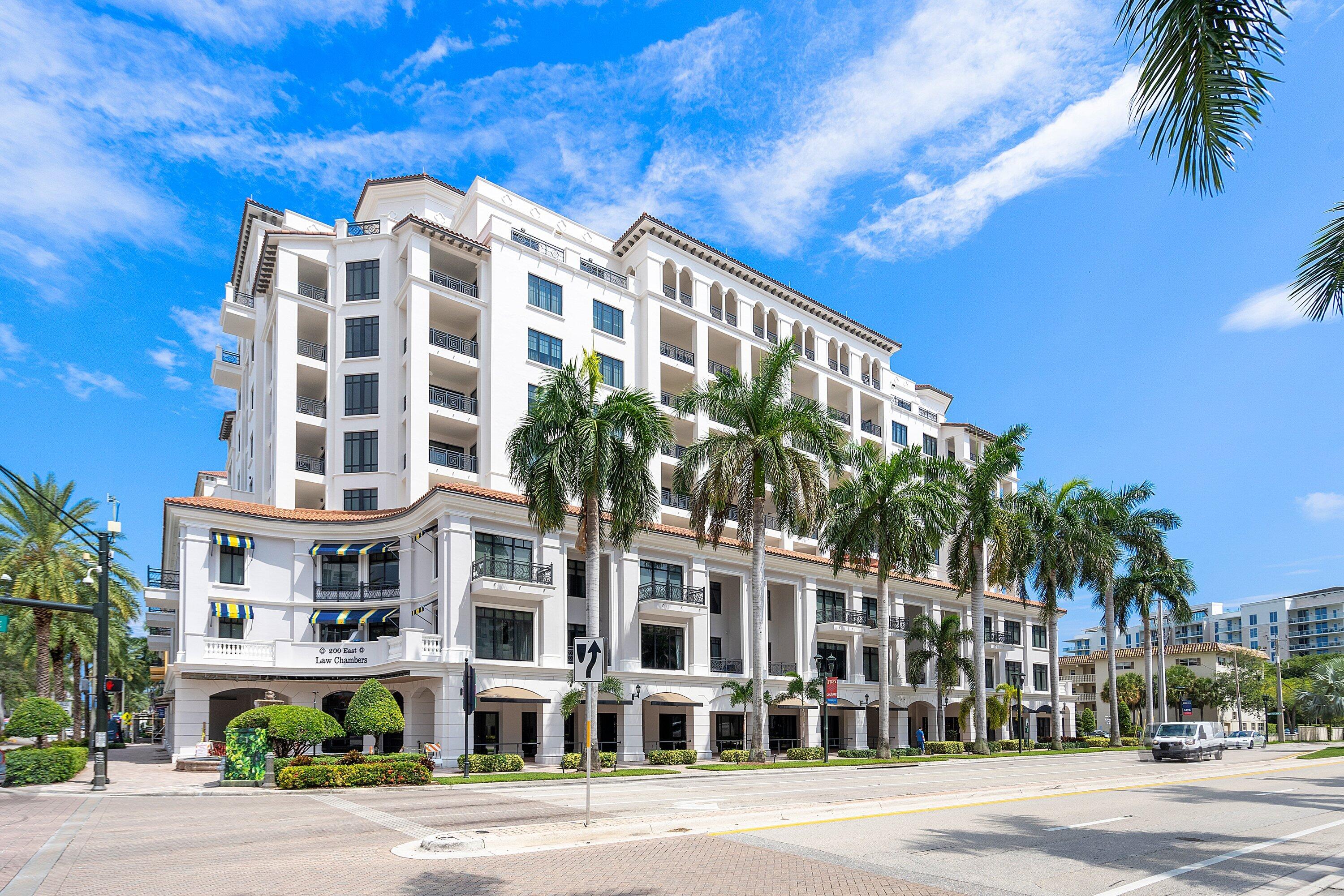 200 East Palmetto Park Road, Unit 22 Boca Raton, FL 33432 - Photo 44 of 44 a front view of a building