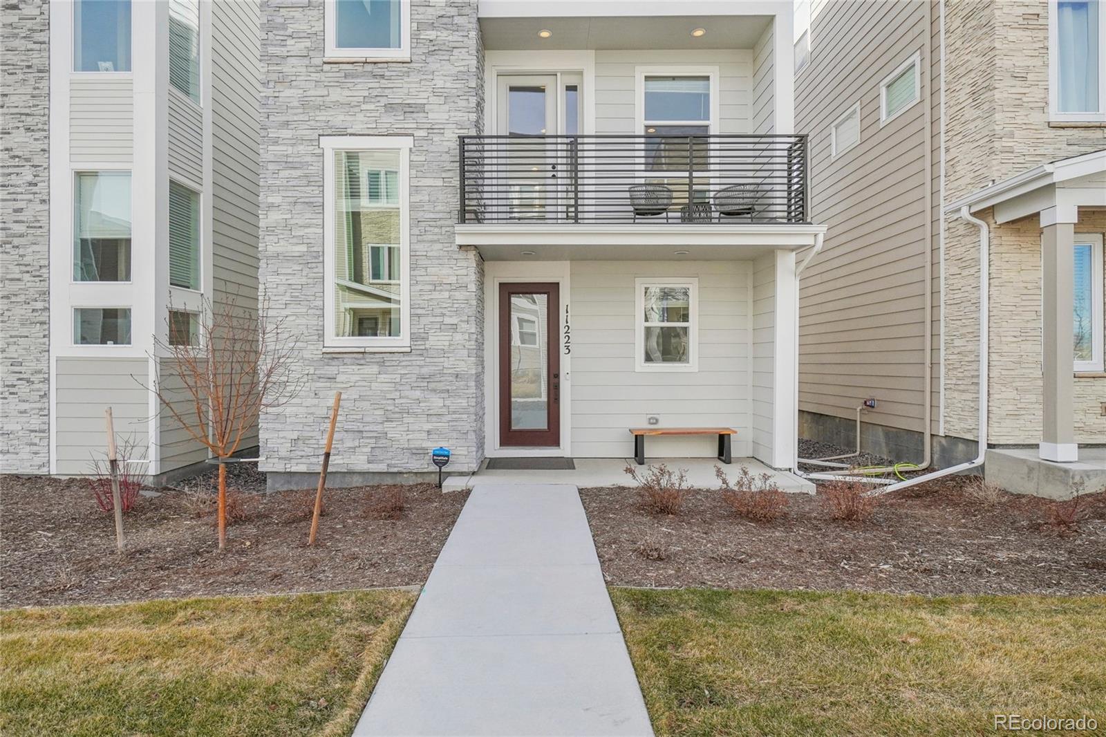 11223 West 53rd Place Arvada, CO 80002 - Photo 2 of 33