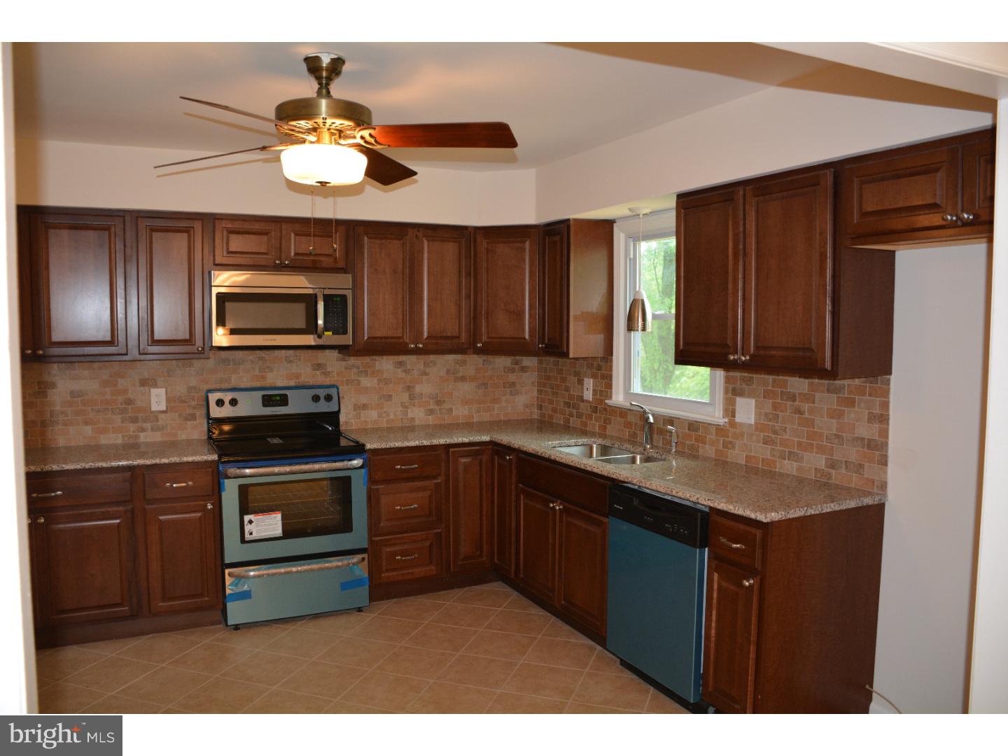 2880 Strasburg Road Coatesville, PA 19320 - Photo 2 of 25 Gallery Image 2