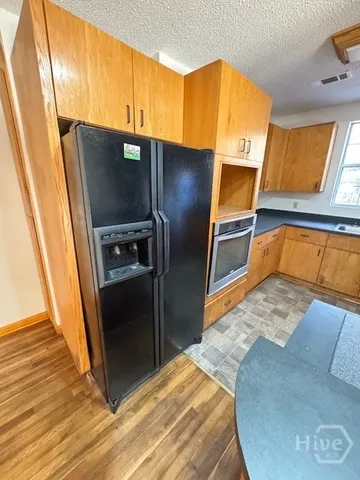 $2,200 | 1112 Dean Forest Road, Savannah, GA 31405