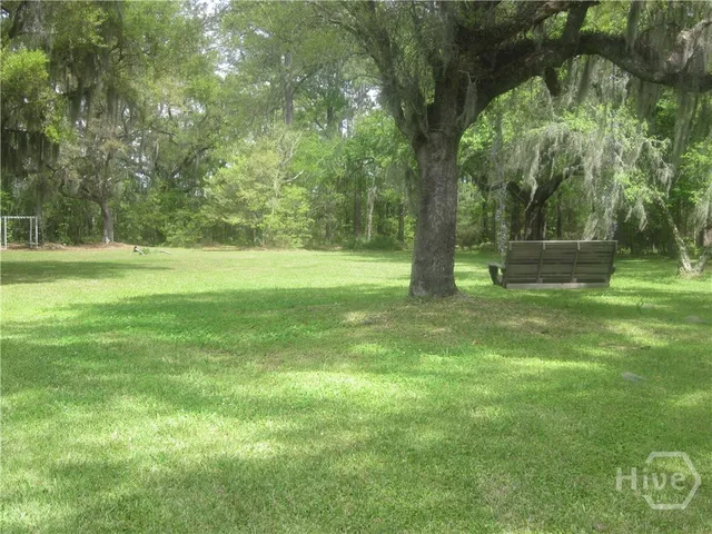 $2,200 | 1112 Dean Forest Road, Savannah, GA 31405