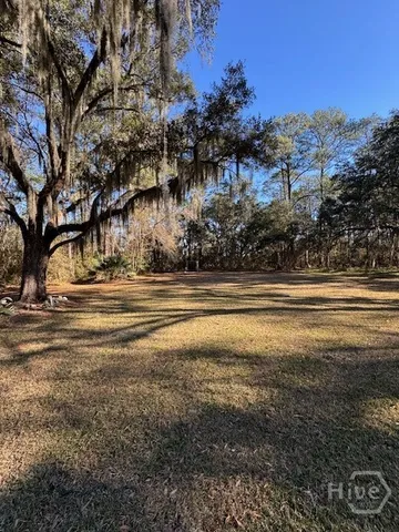 $2,200 | 1112 Dean Forest Road, Savannah, GA 31405