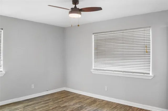 $2,000 | 812 Jerry Lane, Bedford, TX 76022