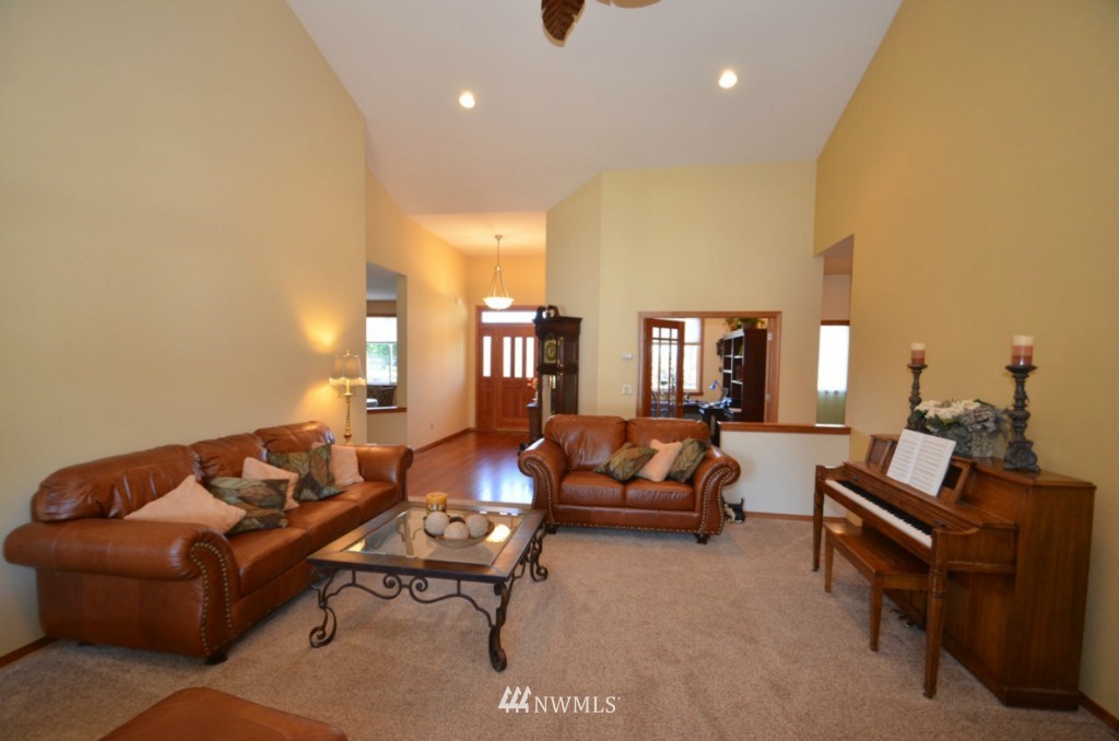 150 Southeast Phillips Road Shelton, WA 98584 - Photo 8 of 22 Gallery Image 8