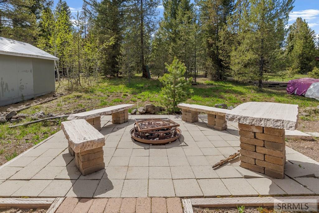 4043 Kiowa Road Island Park, ID 83429 - Photo 36 of 42