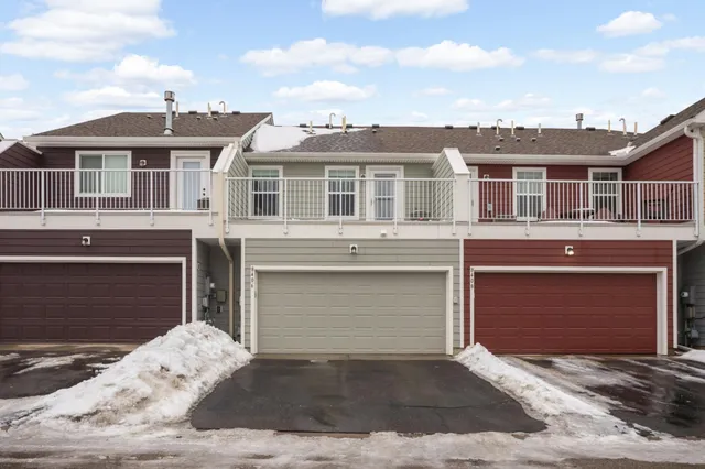 $334,900 | 8406 Jonquil Lane North, Maple Grove, MN 55369