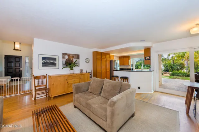 $1,225,000 | 6605 Oak Forest Drive, Oak Park, CA 91377