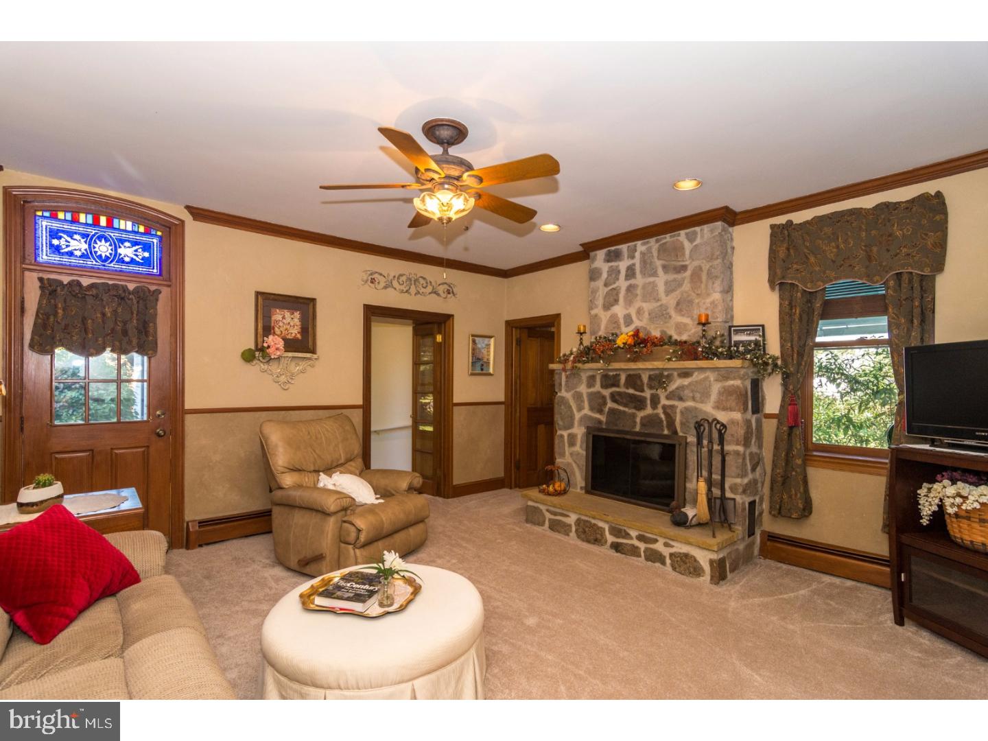 1765 Metz Road Harleysville, PA 19438 - Photo 17 of 23 Living Room